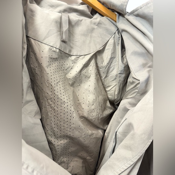 Lululemon Always There Short Trench Coat Raw Linen - Picture 14 of 14